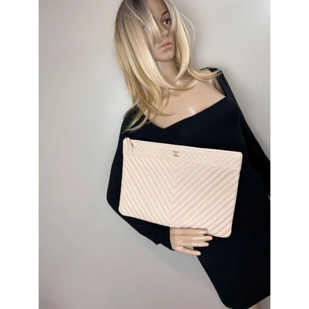 Chanel Caviar Chevron Quilted Large Beige Leather Cosmetic Clutch Bag